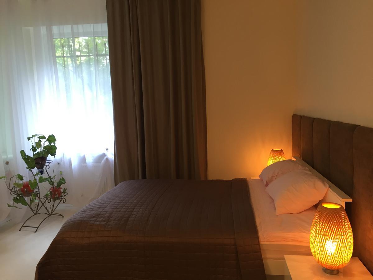 Chokolate Apartman Lviv Kültér fotó