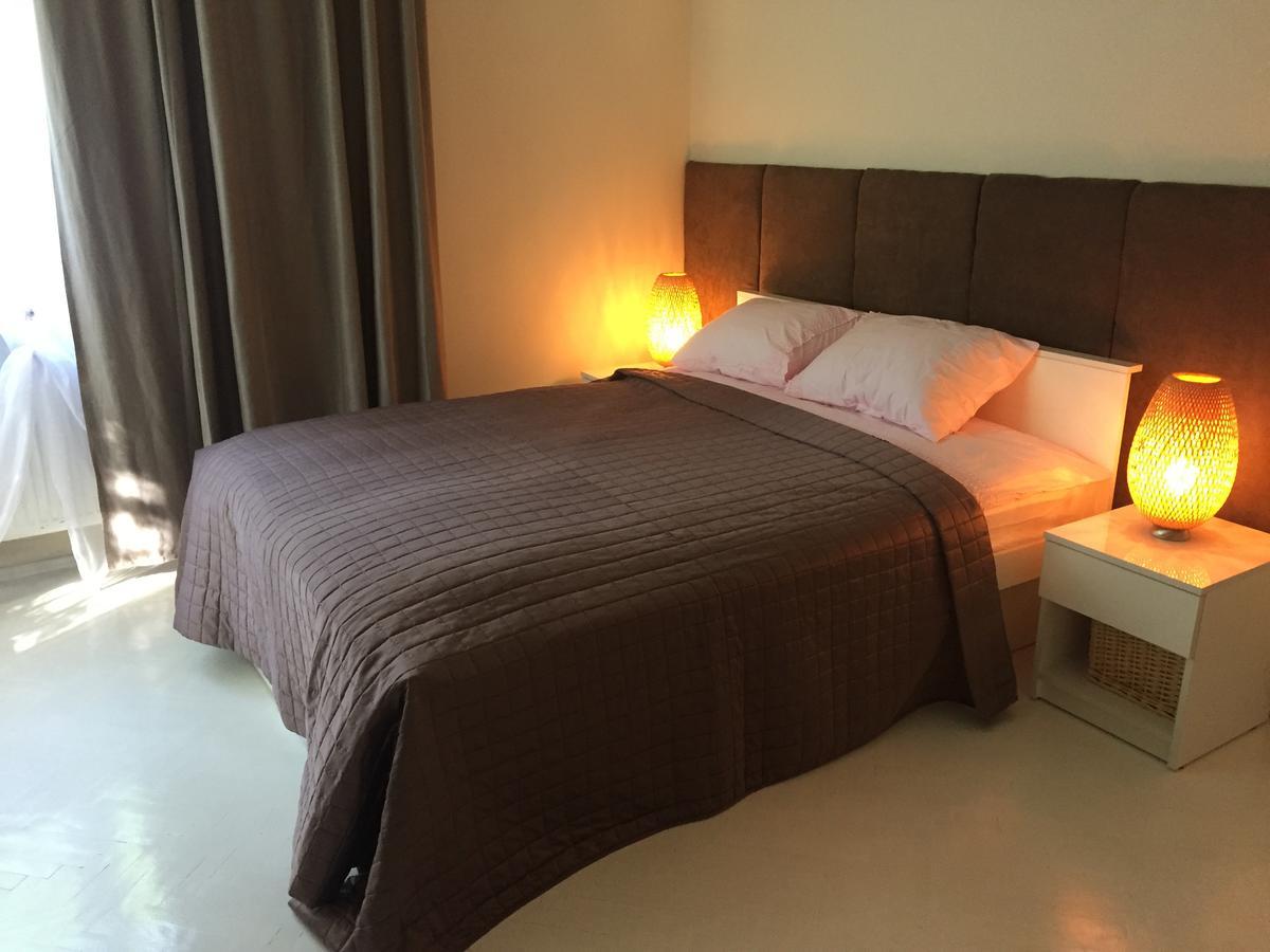 Chokolate Apartman Lviv Kültér fotó